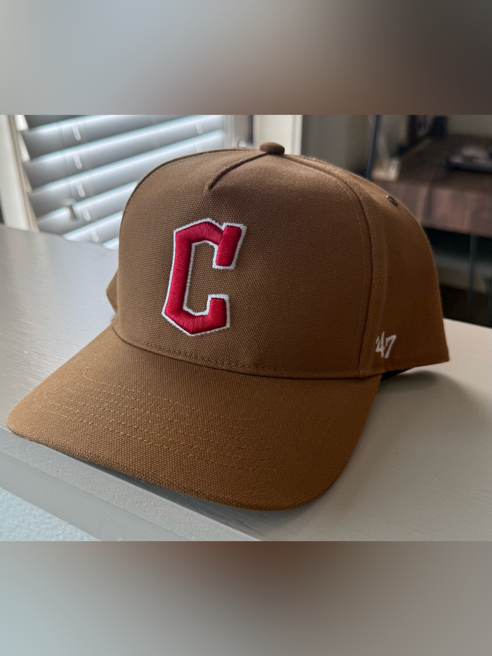 Cleveland Guardians Carhartt ’47 Hitch, SnapBack, Tan